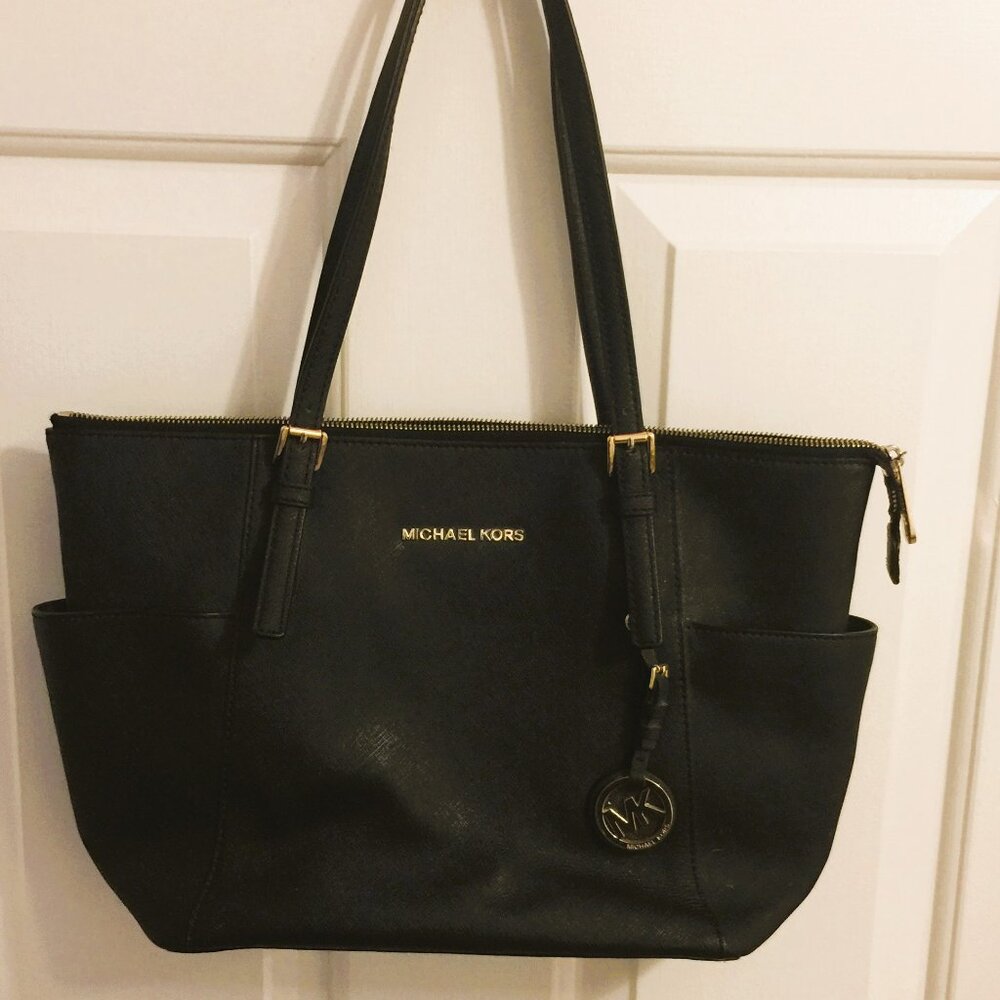 MICHAEL KORS SAFFRANO LEATHER SHOULDER/TOTE BAG